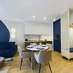 Stylowy W Centrum Gdyni 900 M Od Plazy By Renters Lejlighed