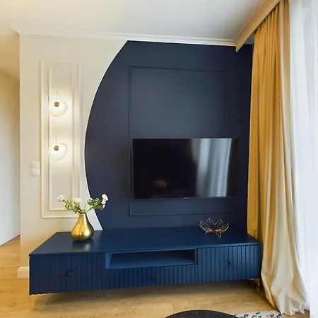 Stylowy W Centrum Gdyni 900 M Od Plazy By Renters Lejlighed