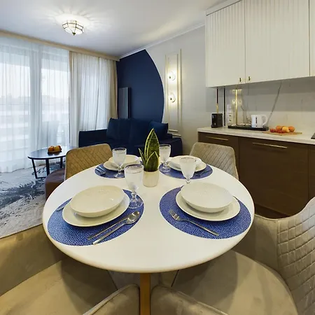 Stylowy W Centrum Gdyni 900 M Od Plazy By Renters *