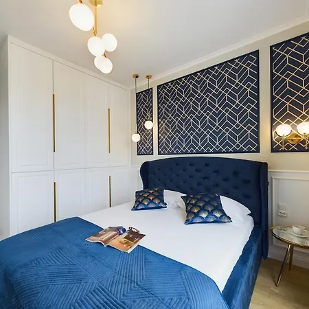 Lejlighed Stylowy W Centrum Gdyni 900 M Od Plazy By Renters Gdynia