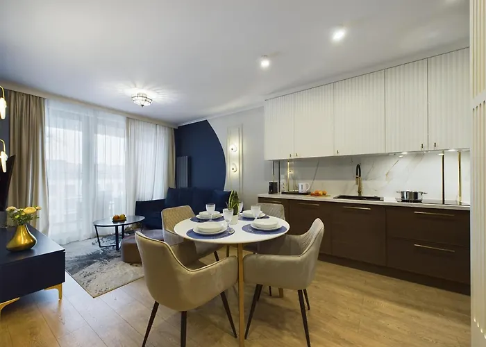 Apartament Stylowy W Centrum Gdyni 900 M Od Plazy By Renters